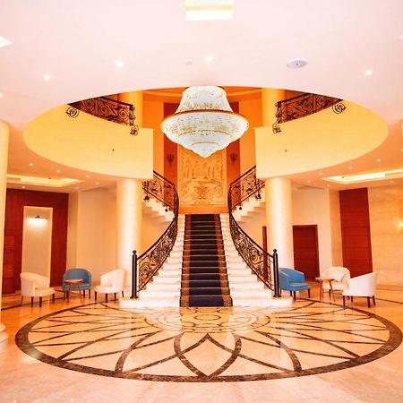 Lamar Azur Hotel Думят ал Жадида Екстериор снимка