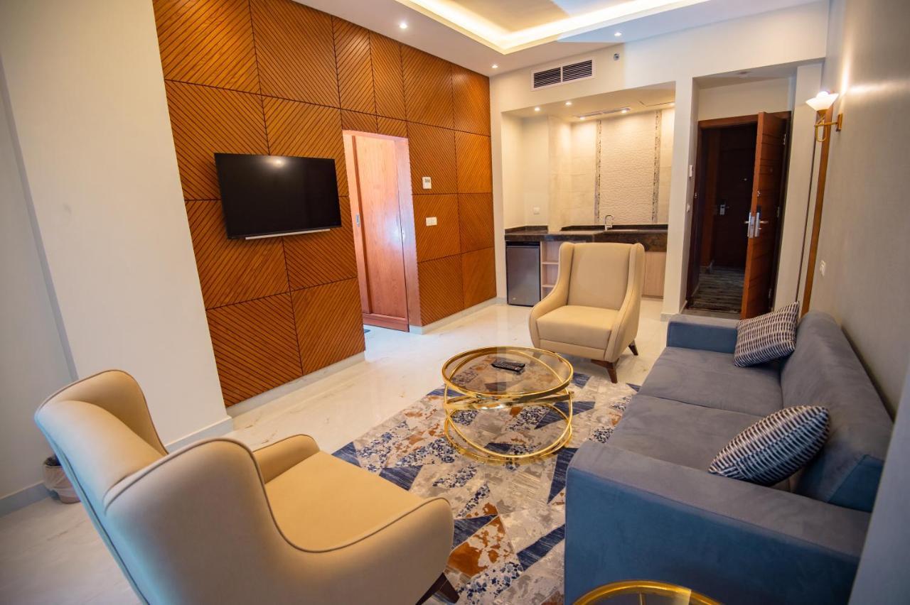 Lamar Azur Hotel Думят ал Жадида Екстериор снимка
