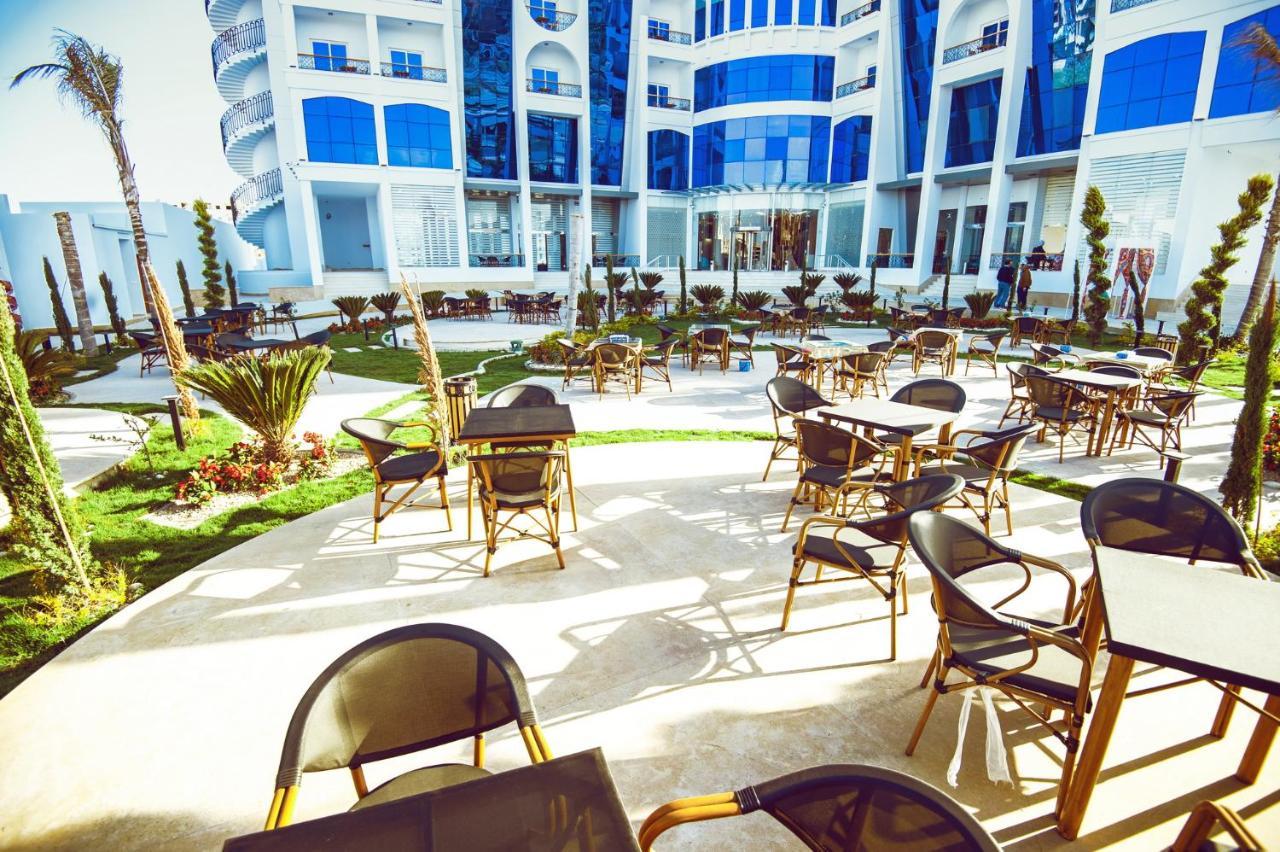 Lamar Azur Hotel Думят ал Жадида Екстериор снимка