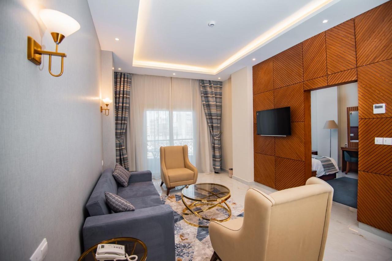 Lamar Azur Hotel Думят ал Жадида Екстериор снимка