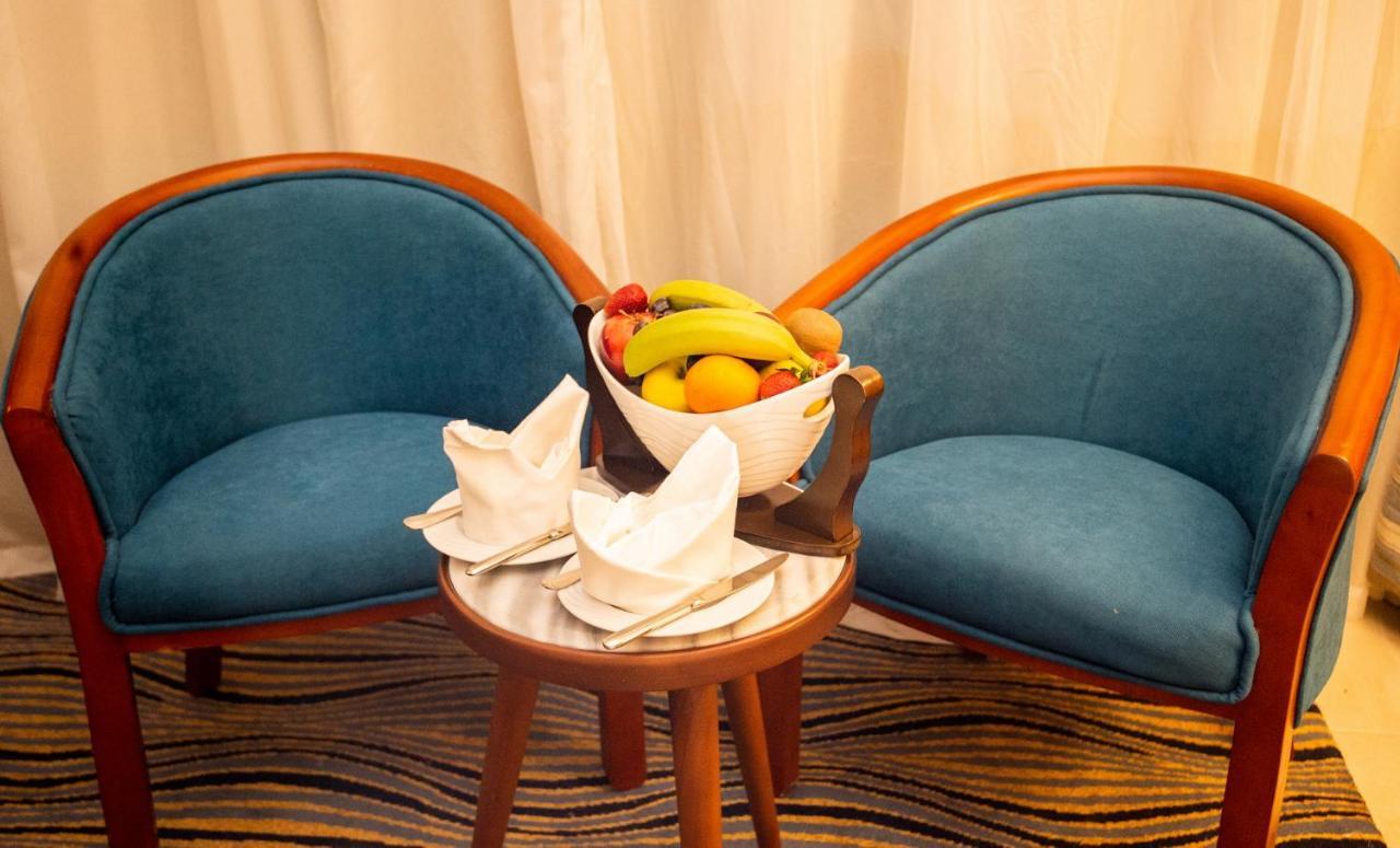 Lamar Azur Hotel Думят ал Жадида Екстериор снимка