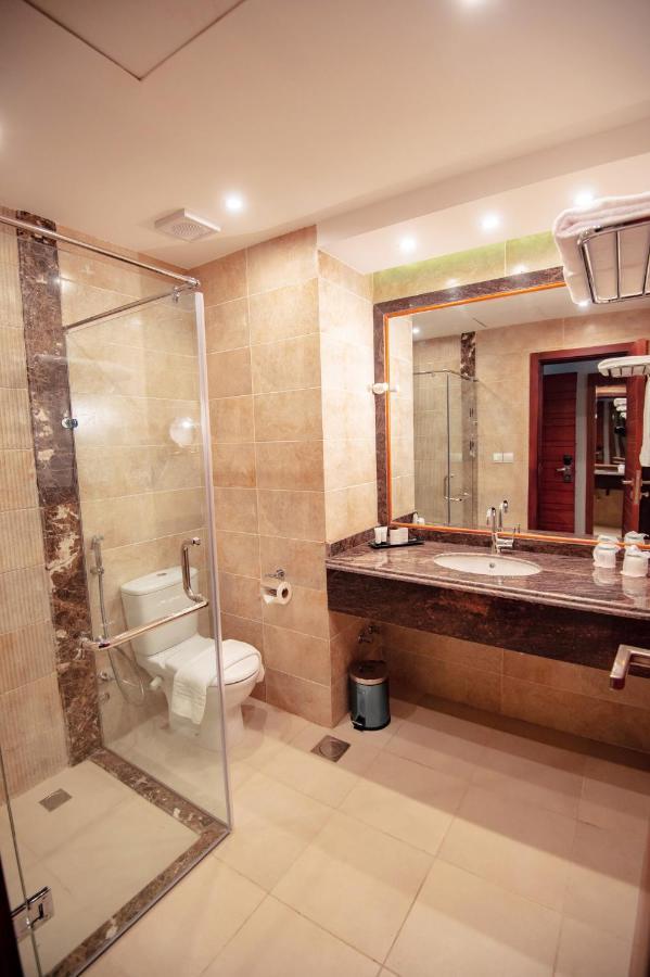 Lamar Azur Hotel Думят ал Жадида Екстериор снимка